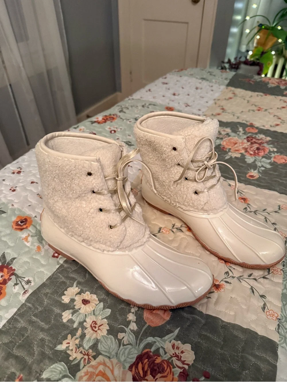 Women's Cream Sherpa Duck Boots